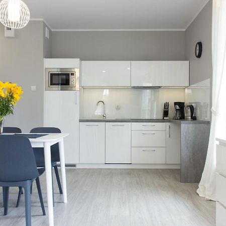 Komfortowy Apartament Lazur Z Garazem Kołobrzeg Esterno foto